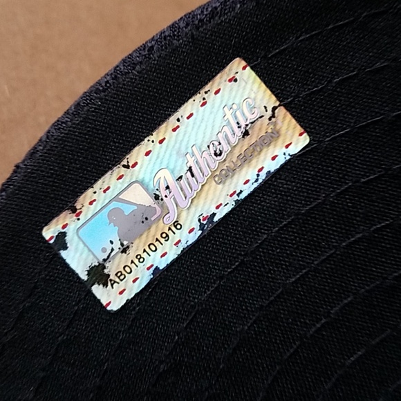 MLB Pirates New Era Official On-Field Cap 81/2 - Picture 5 of 6